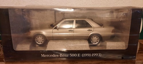 Modell mercedes w124 500 - 1/18,